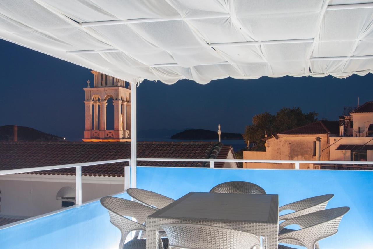 Capolavoro, Boutique Apartment With Unique Rooftop Skiathos Exterior photo