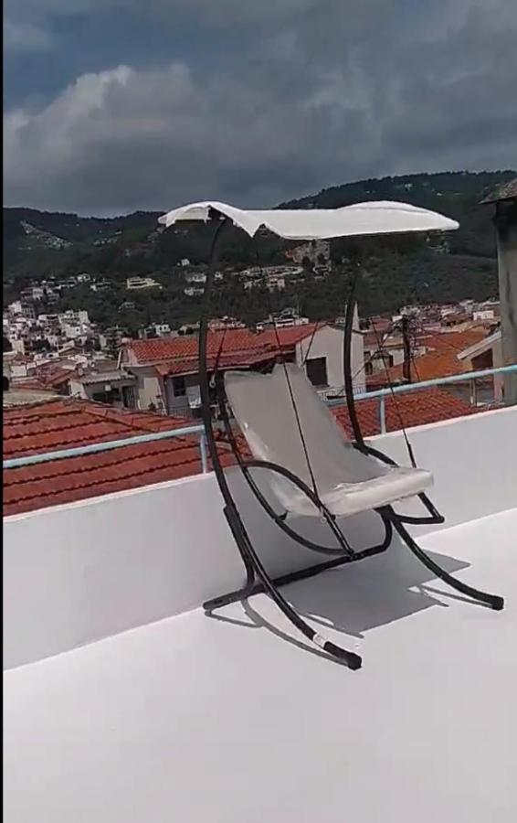 Capolavoro, Boutique Apartment With Unique Rooftop Skiathos Exterior photo